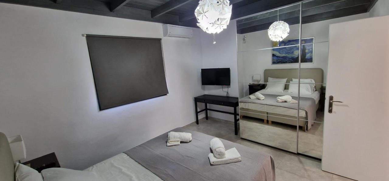 Casa Di Olive, All Seasons Accommodation Goudhouros 外观 照片